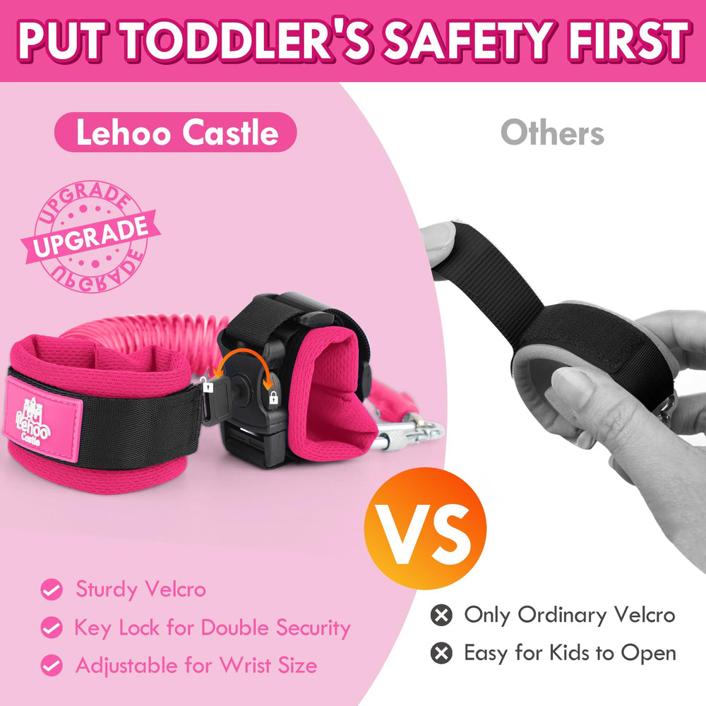 Lehoo Castle toddler leash 360 rotation connector in action for flexible walking.
