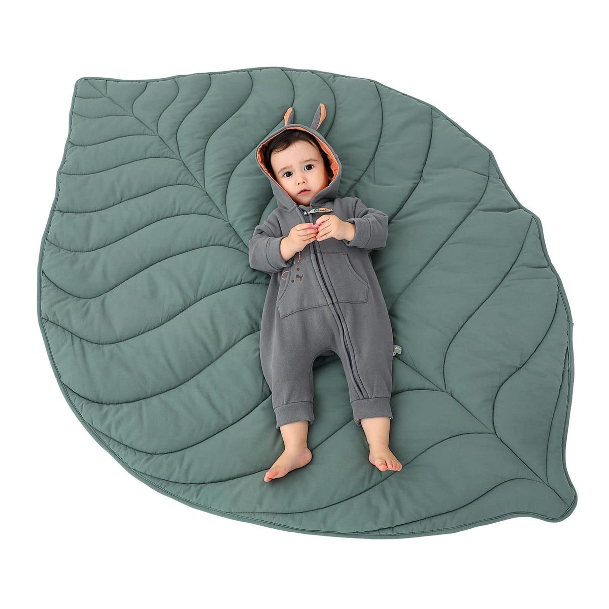 Letalong Cotton Leaf Nursery Rug green front view shows baby-friendly play surface for tummy time