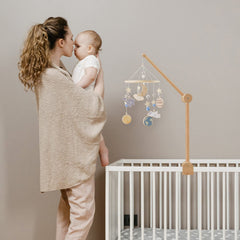 lets-make crib arm 360-degree rotation enables flexible hanging placements
