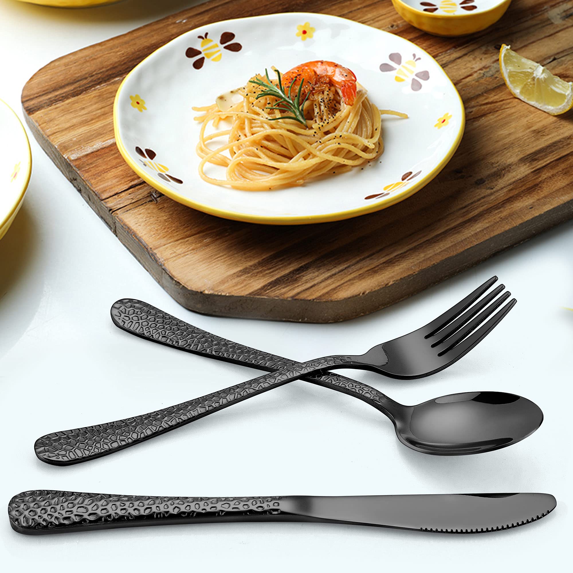 LIANYU 15-piece kids spoon with smooth-edge tip for gentle scooping.
