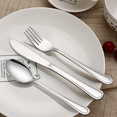 LIANYU 9-piece set on table highlights mirror finish and easy grip for small hands