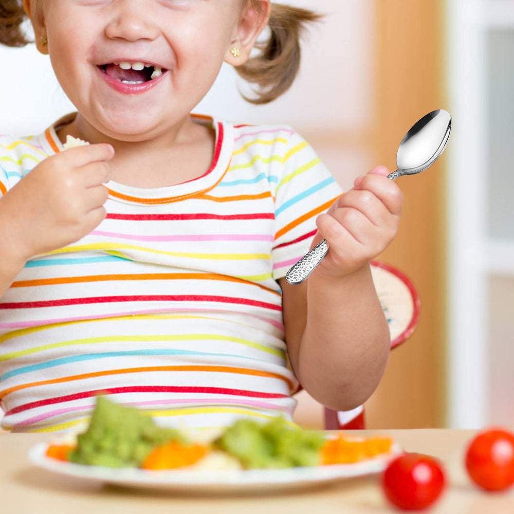 LIANYU dishwasher-safe kids utensils ready for quick cleanup.