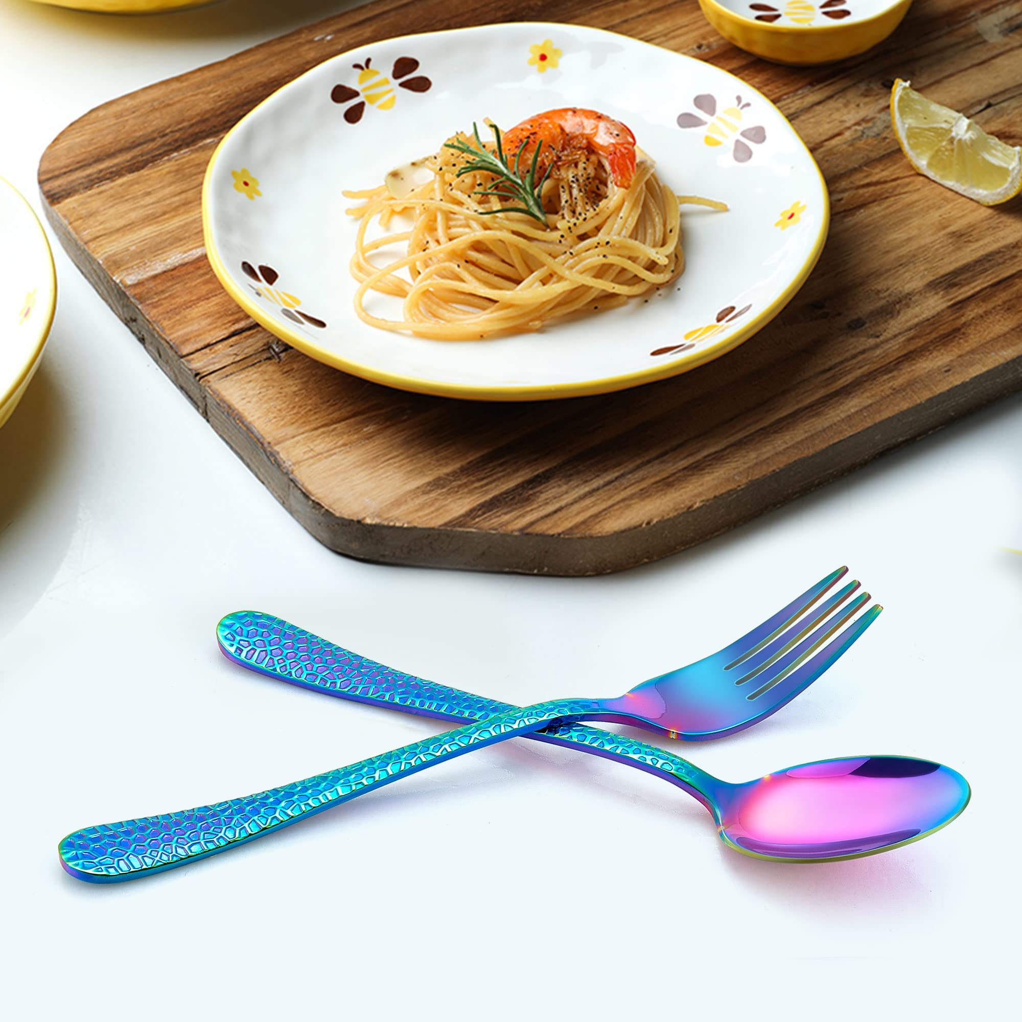 LIANYU rainbow kids-mealtime use supports self-feeding at home, school, or travel.