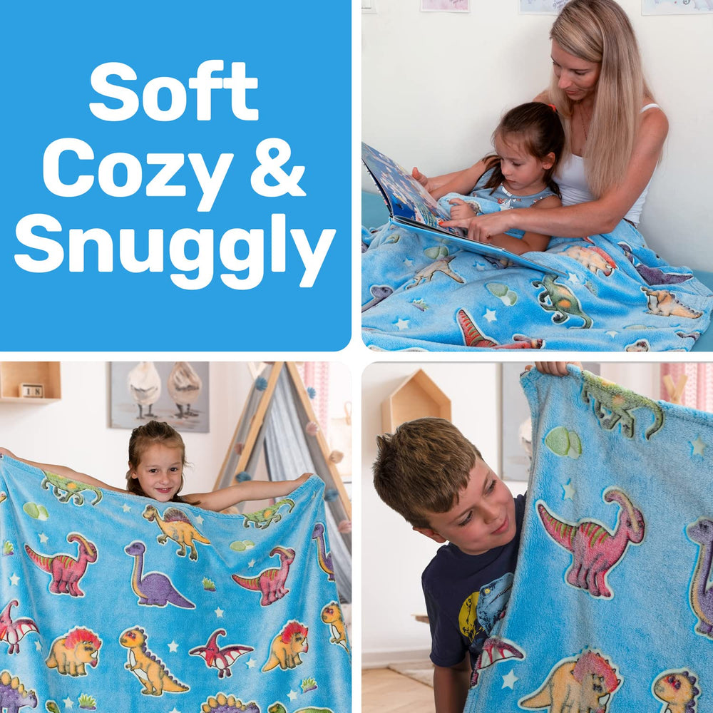 Liderstar dinosaur blanket design features playful dinosaurs for kids.
