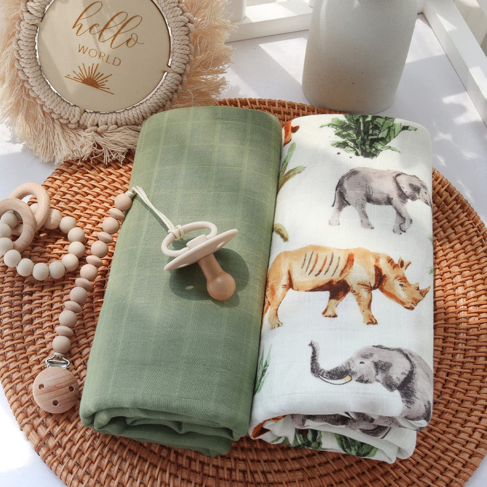LifeTree bamboo-cotton fabric close-up highlighting breathable fibers.