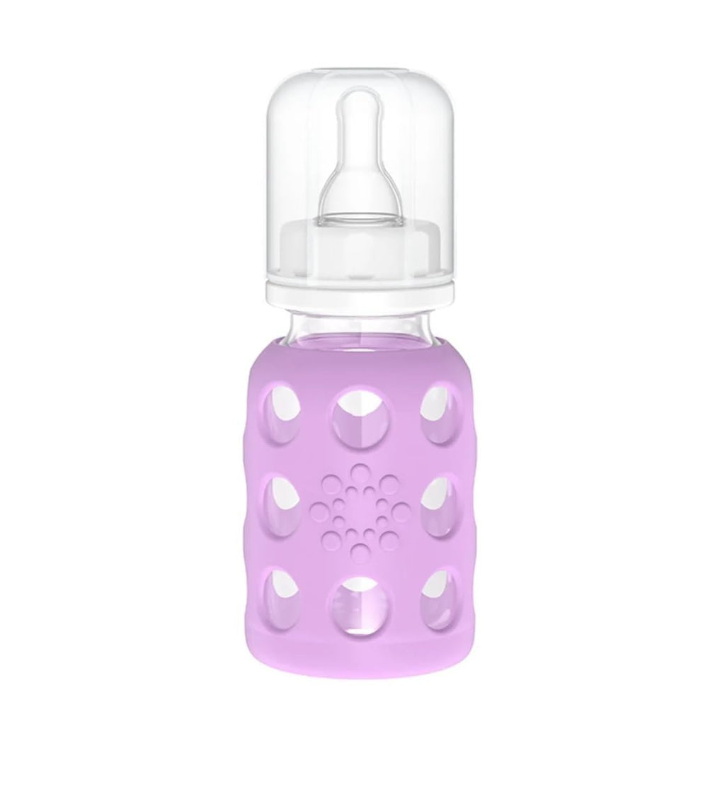 Lifefactory borosilicate glass bottle stays cool to touch and resists temperature shifts.