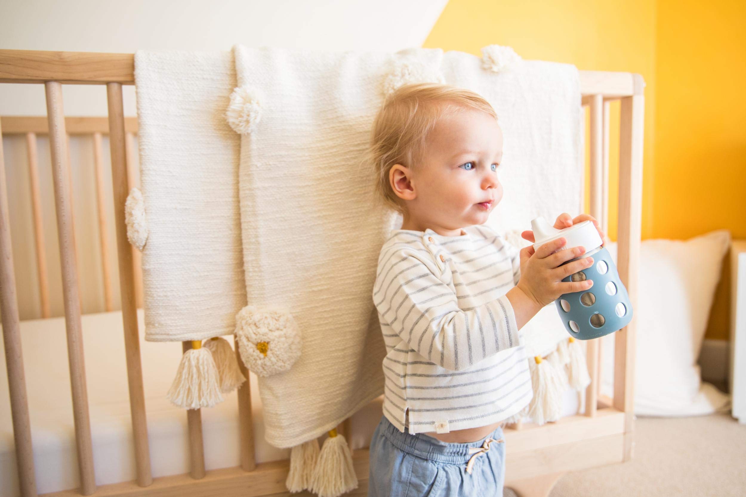 Lifefactory sippy cap close-up highlights BPA-free design for safe bottle transitions