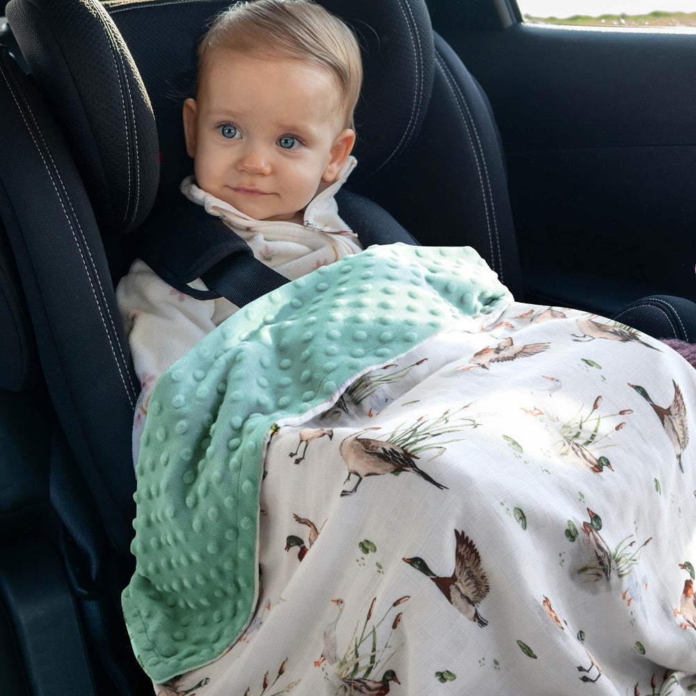 LifeTree blanket double-layer design balances breathable front and warm back