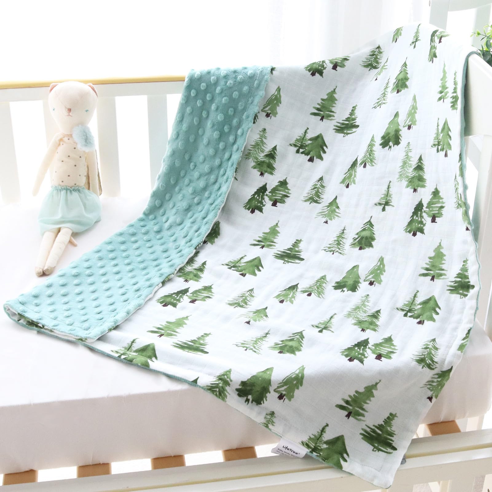 LifeTree double-layer design balances lightness with warmth.