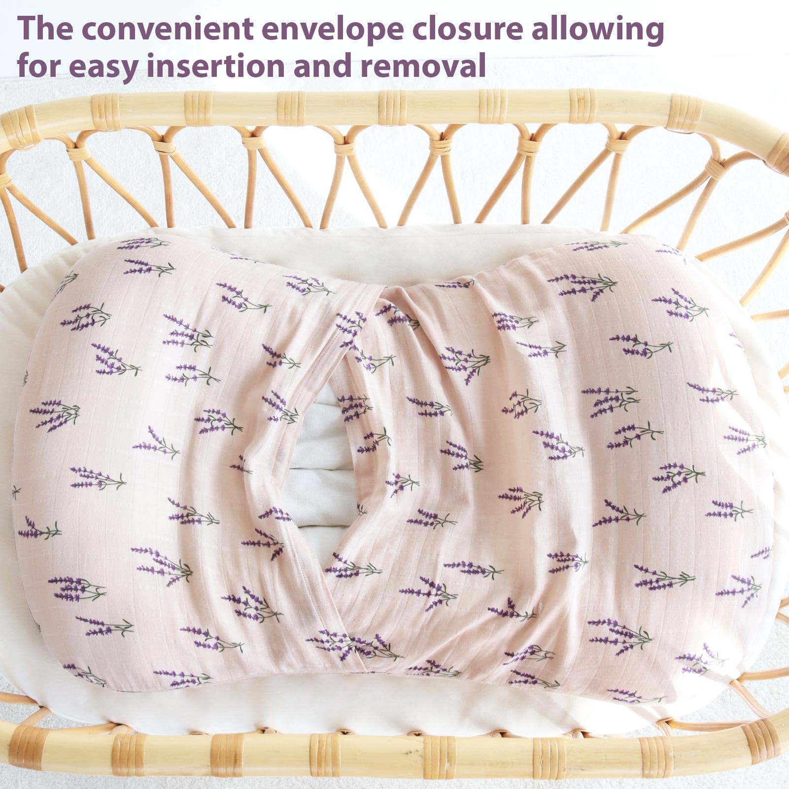 LifeTree envelope-closure design keeps the cover securely on the lounger.