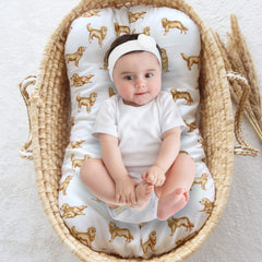 LifeTree muslin baby lounger cover closeup highlights soft, breathable fabric for sensitive newborn skin.