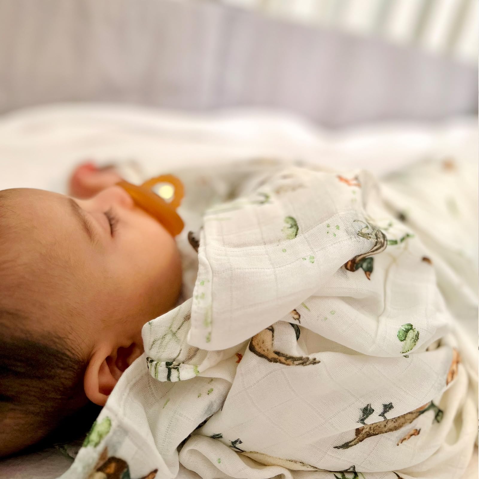 LifeTree unisex mallard duck print suits both boys and girls in nursery decor.