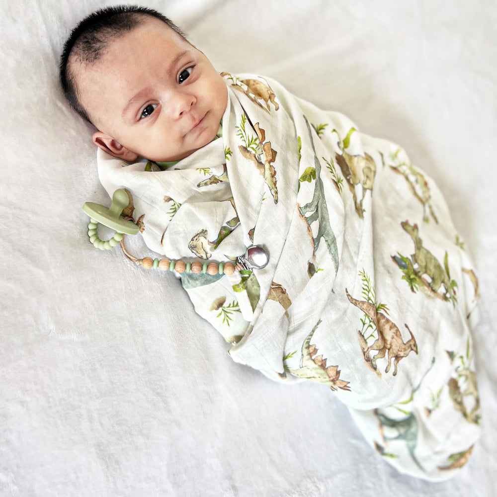 LifeTree muslin swaddle coral pattern adds visual appeal for soothing time