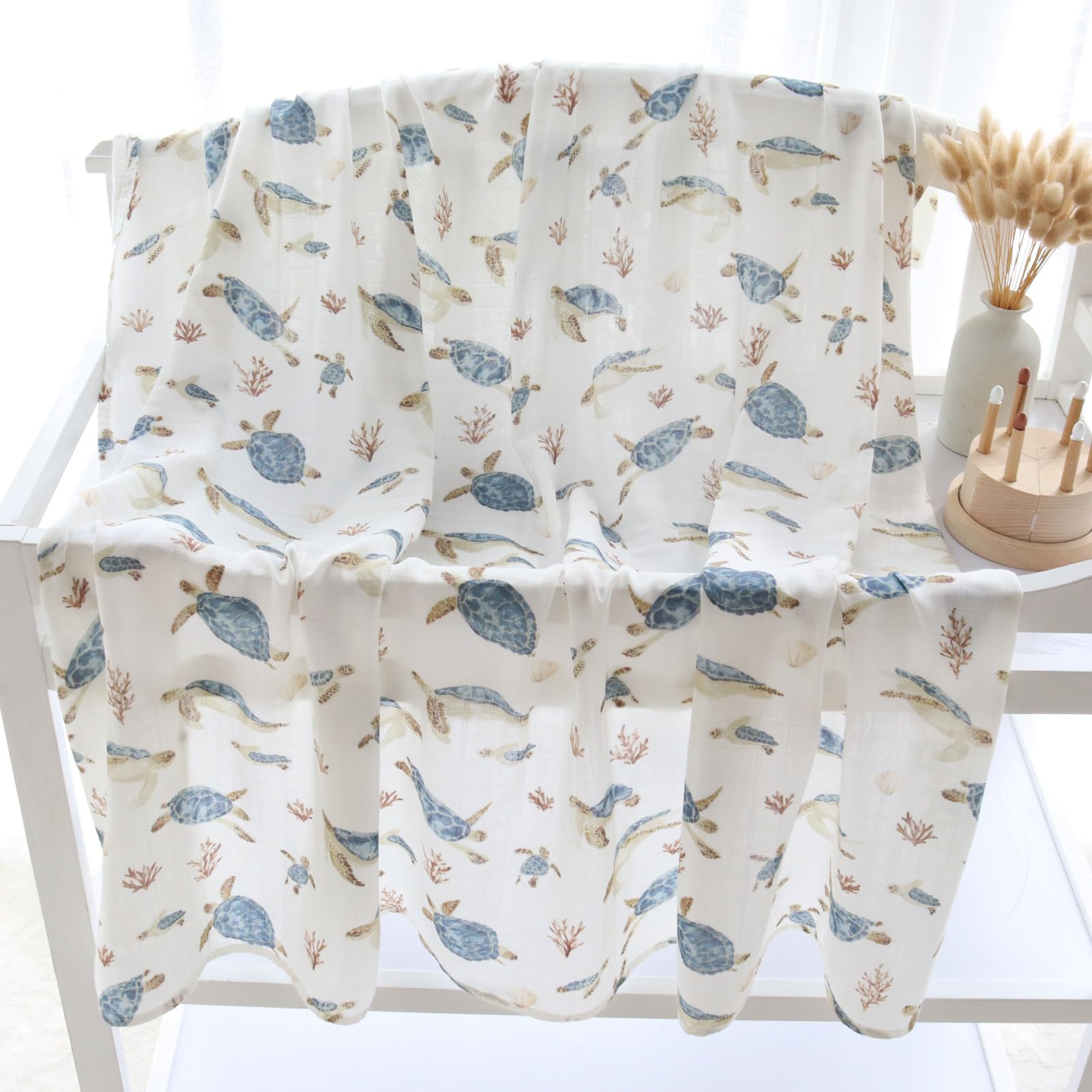 LifeTree swaddle large wrap 47x47 inches supports secure wrapping.