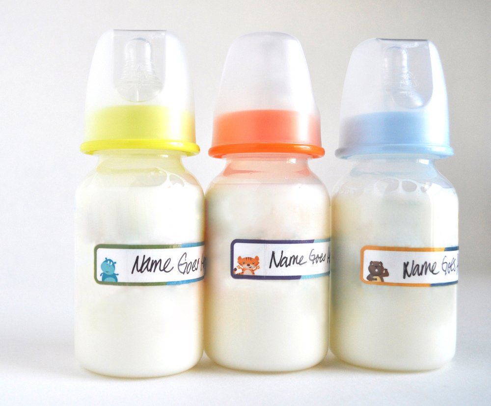 Lil' Labels Daycare value pack image highlighting both Animal Friends and Bright White labels.
