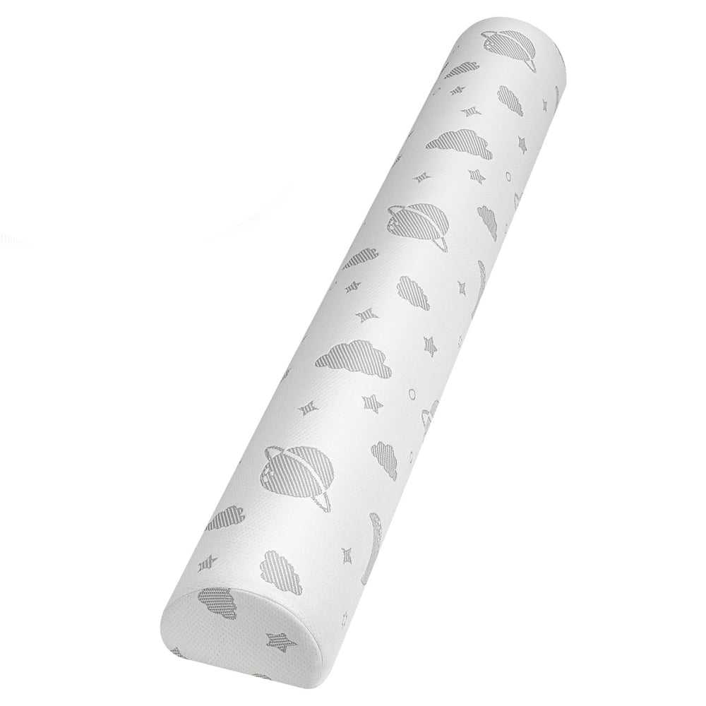 Lilian&Gema bed bumper on toddler bed highlights foam core for safe sleep