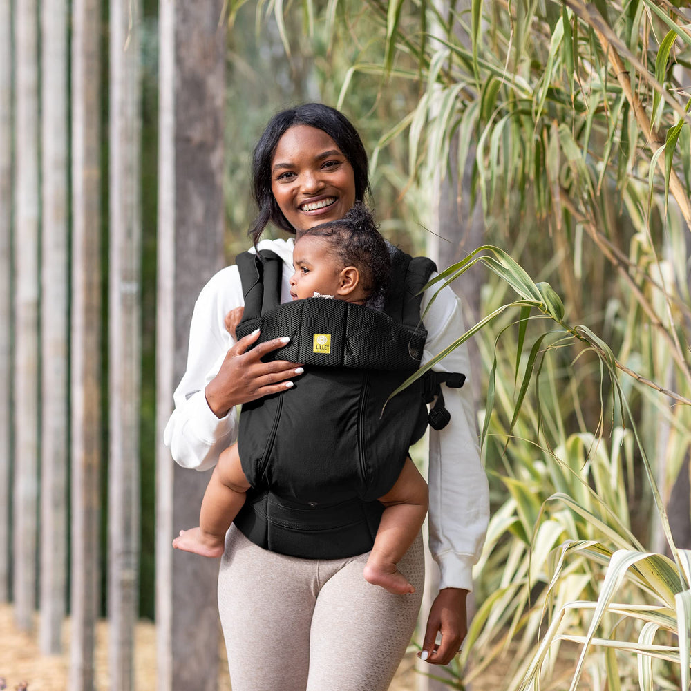 LÍLLÉbaby Complete All Seasons breathable 3D mesh panel regulates temperature