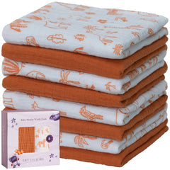 LILY O LAUREL muslin washcloth soft-baby close-up texture for gentle newborn skin care