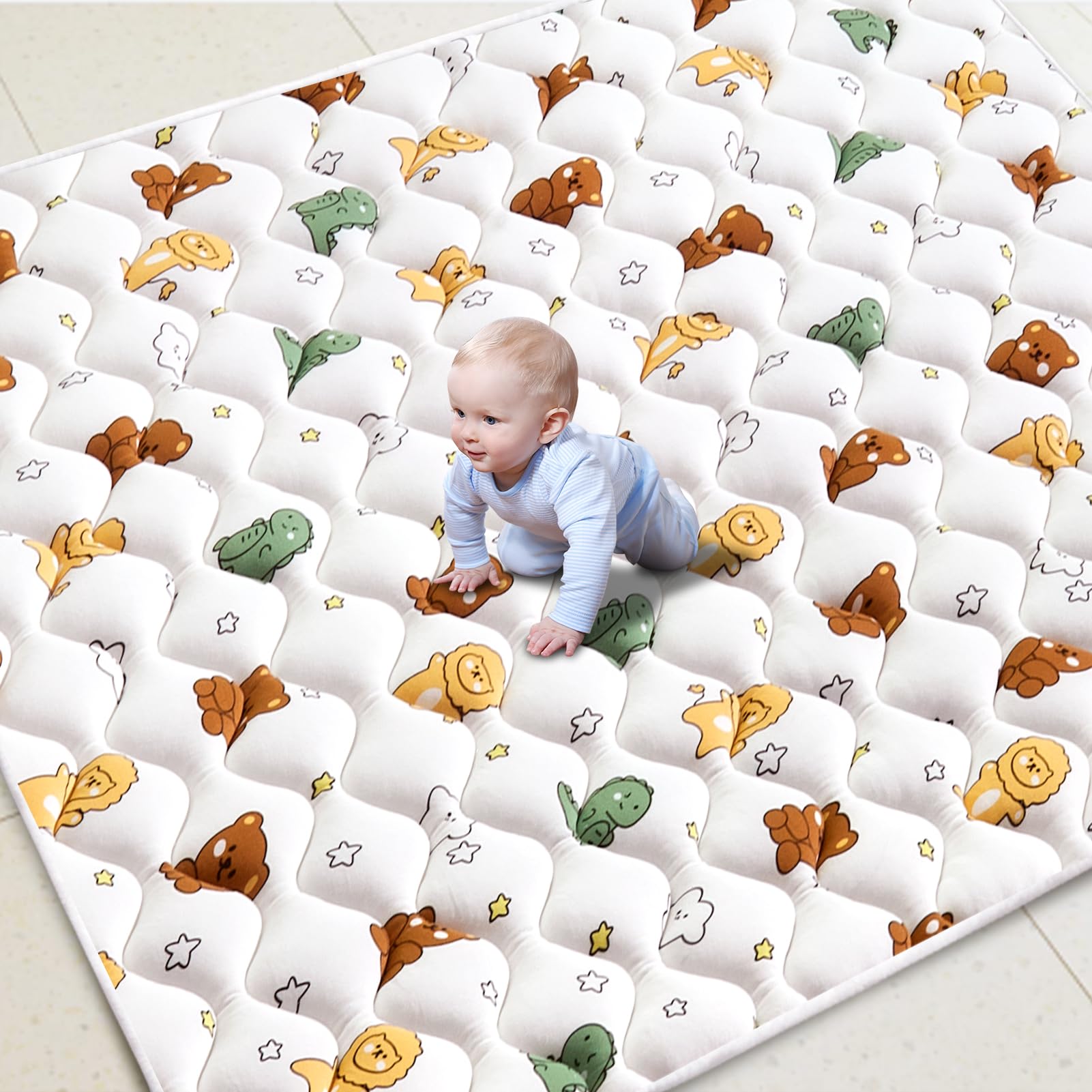 LILYVIBEBEARHAPPY premium-soft-foam surface provides cushioned tummy time for babies.
