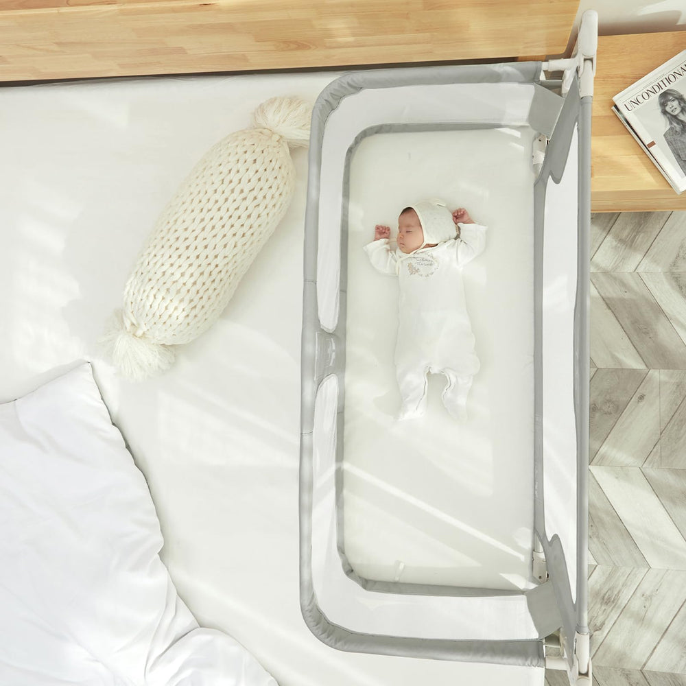 LINKSAW 3in1 portable crib side-rail view showing easy access for parents.