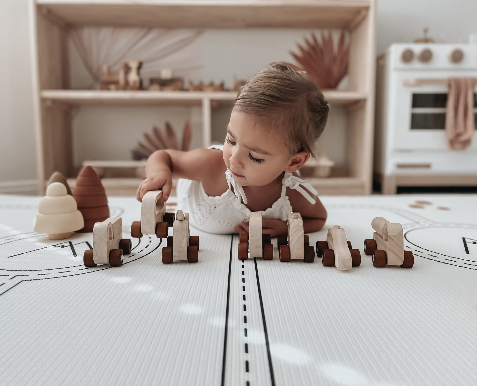 Little Bot Ofie mat rolled for storage; space-saving convenience.