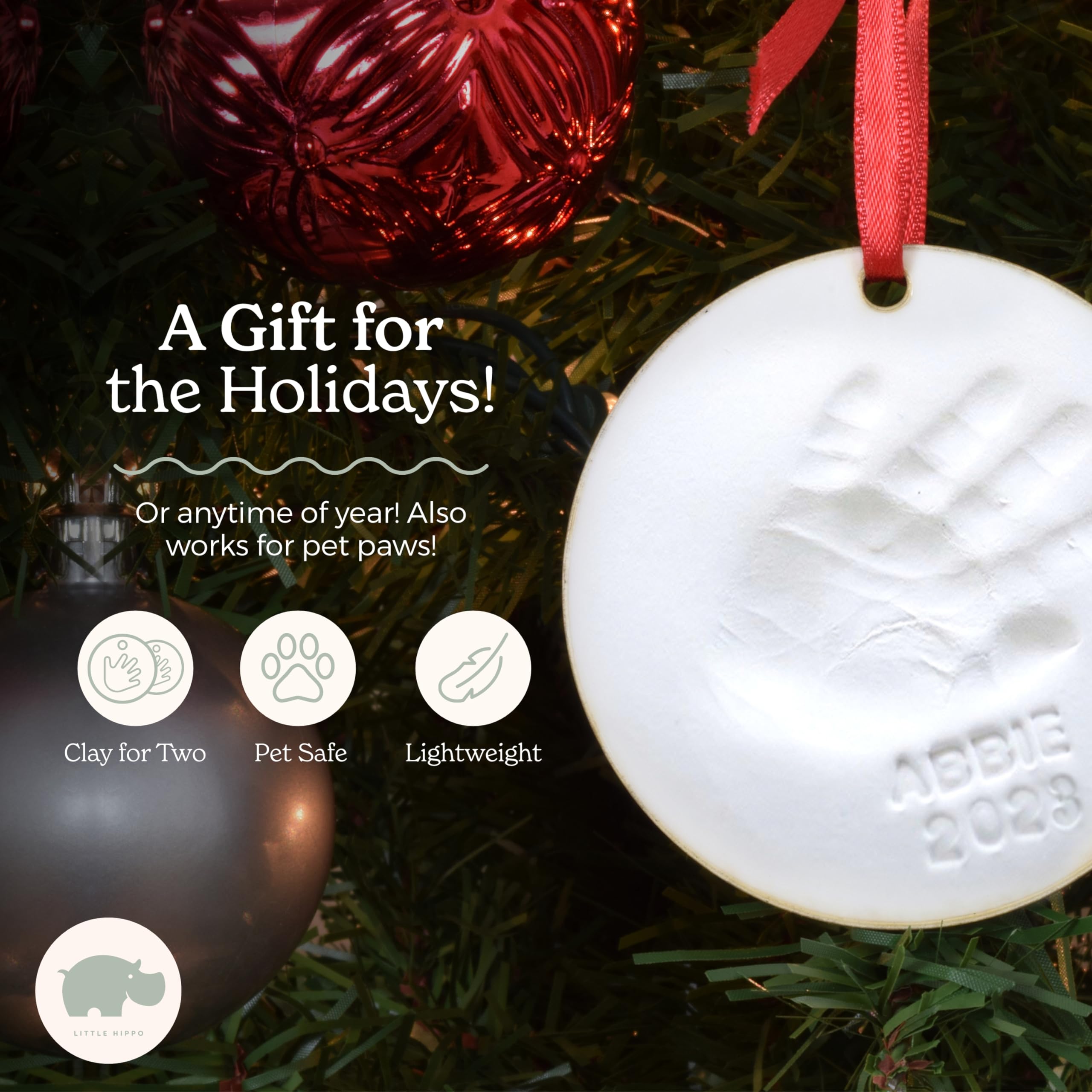 Little Hippo paper mats and molds ensure clean impression making.