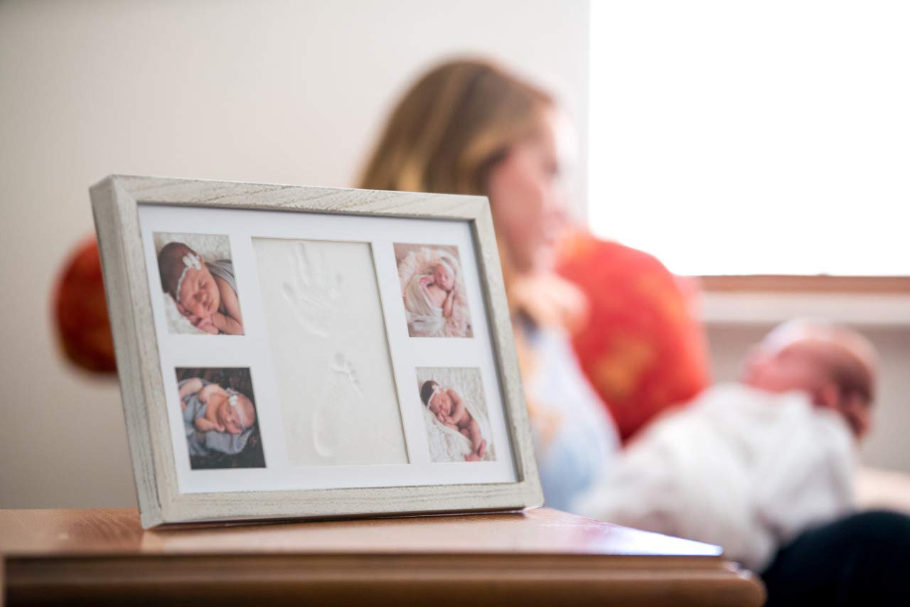 Little Hippo wood frame with fog-free glass detail protecting memories