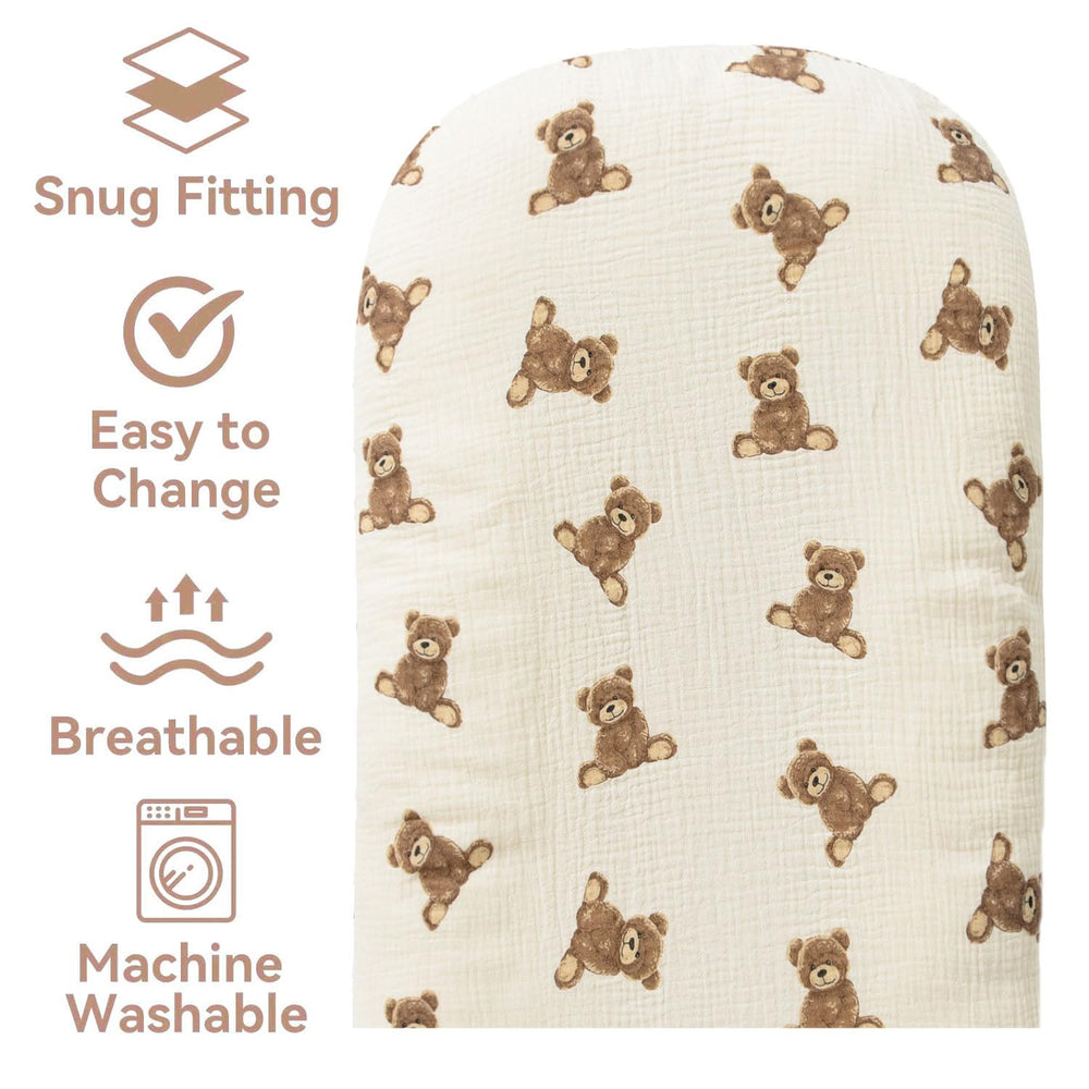 Little Jump unisex-design keeps nursery styling versatile for all babies.