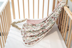 Little Jump jersey-knit stretch close-up highlighting gentle elasticity.