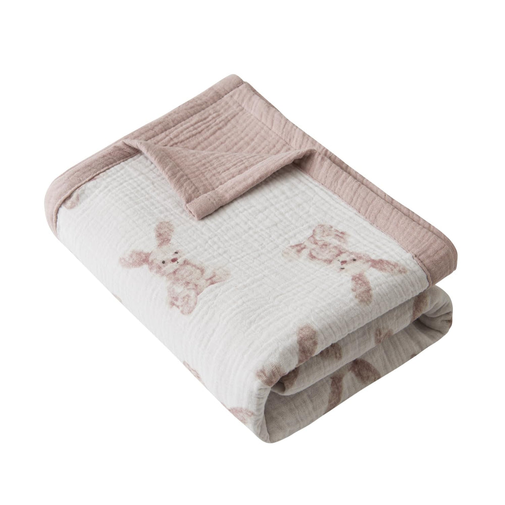 Little Jump muslin cotton blanket texture highlights breathable layers ideal for all-day comfort.