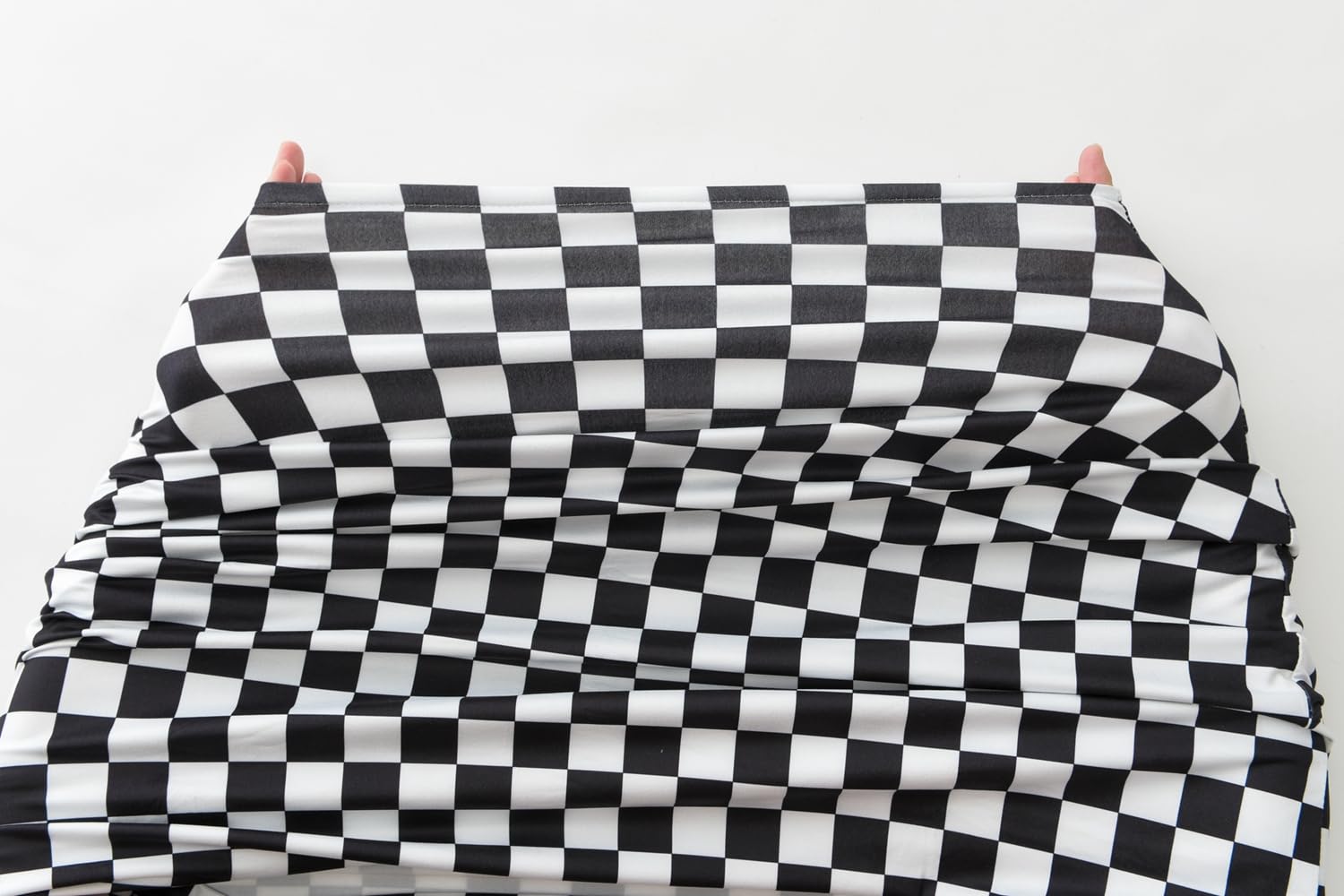 Little Jump privacy nursing cover offers discreet feeding in public spaces.