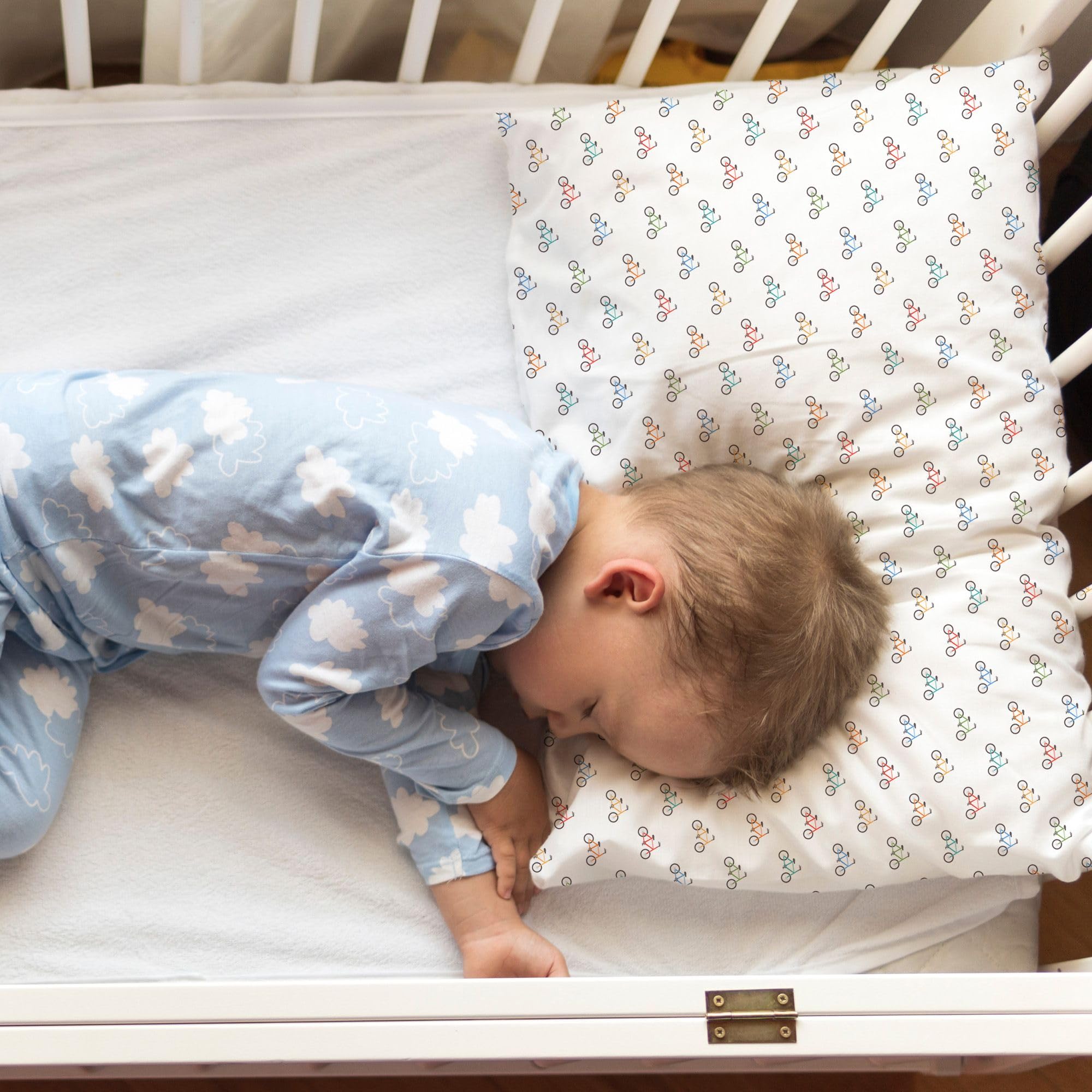 Little Sleepy Head toddler pillow is ideal for naps, bedtime, or travel.