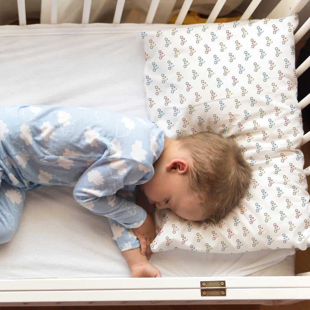 Little Sleepy Head toddler pillow is ideal for naps, bedtime, or travel.