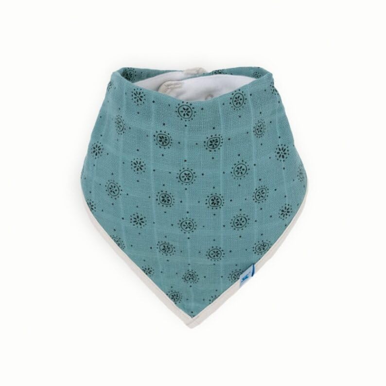 Little Unicorn Bandana Bib fleece backing keeps clothing dry during teething sessions.