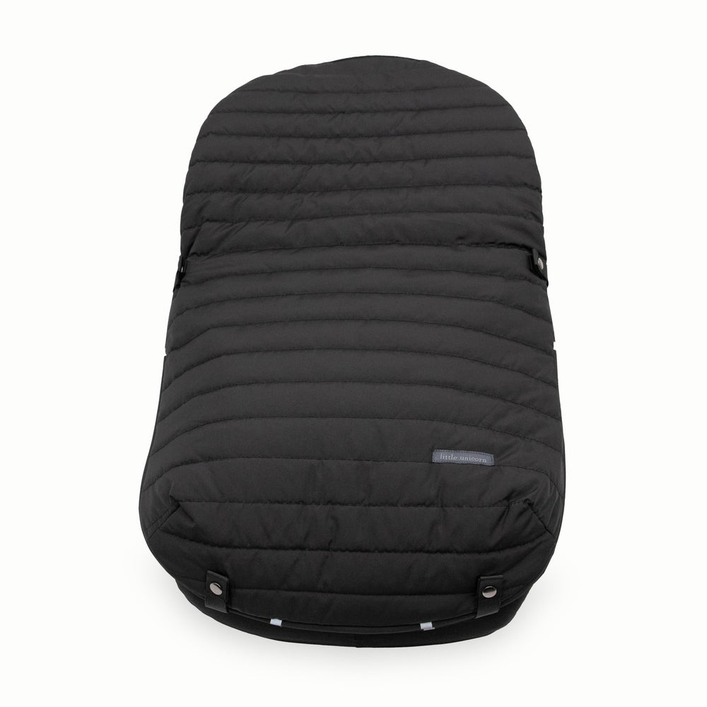 Little Unicorn Footmuff wind and water resistant keeps baby dry.