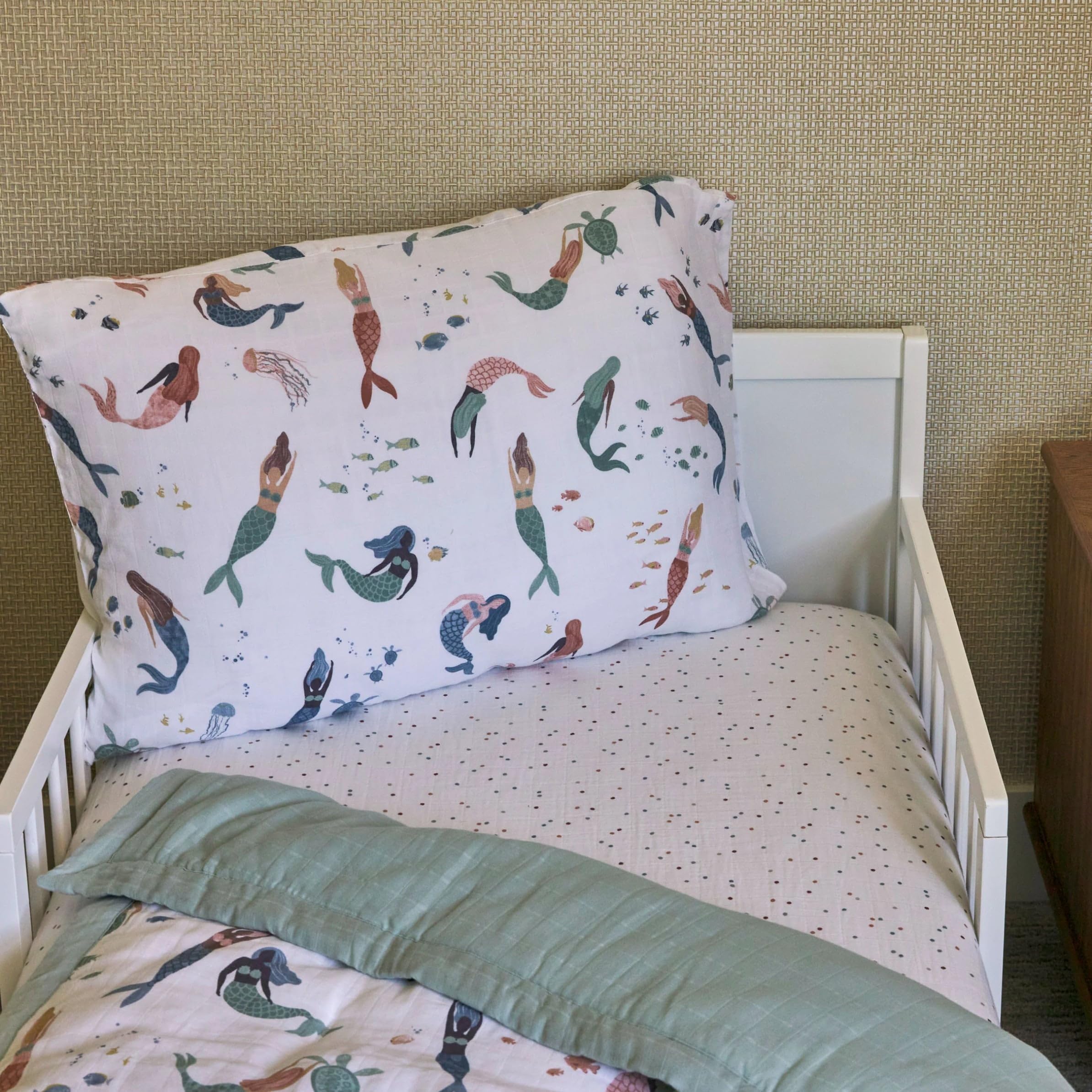 Little Unicorn Mermaid Party pillowcase care close-up demonstrates machine washable durability
