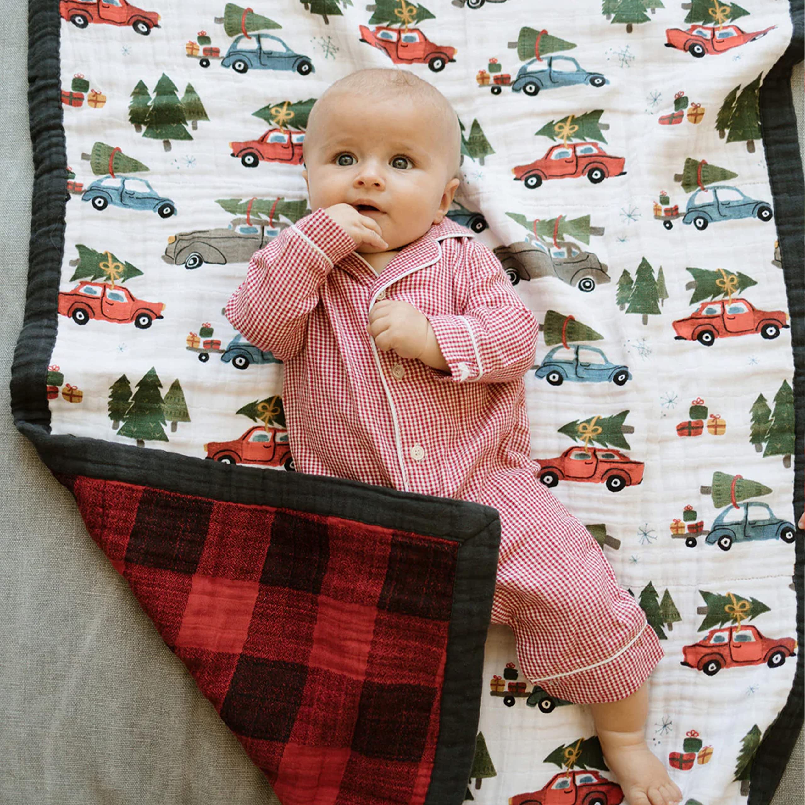 Little Unicorn newborn receiving quilt easy-care fabric stays colorfast after washes.