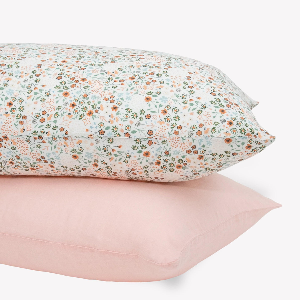 Little Unicorn Standard Pillowcase 2 Pack close-up reveals a soft-muslin weave for cozy sleep.