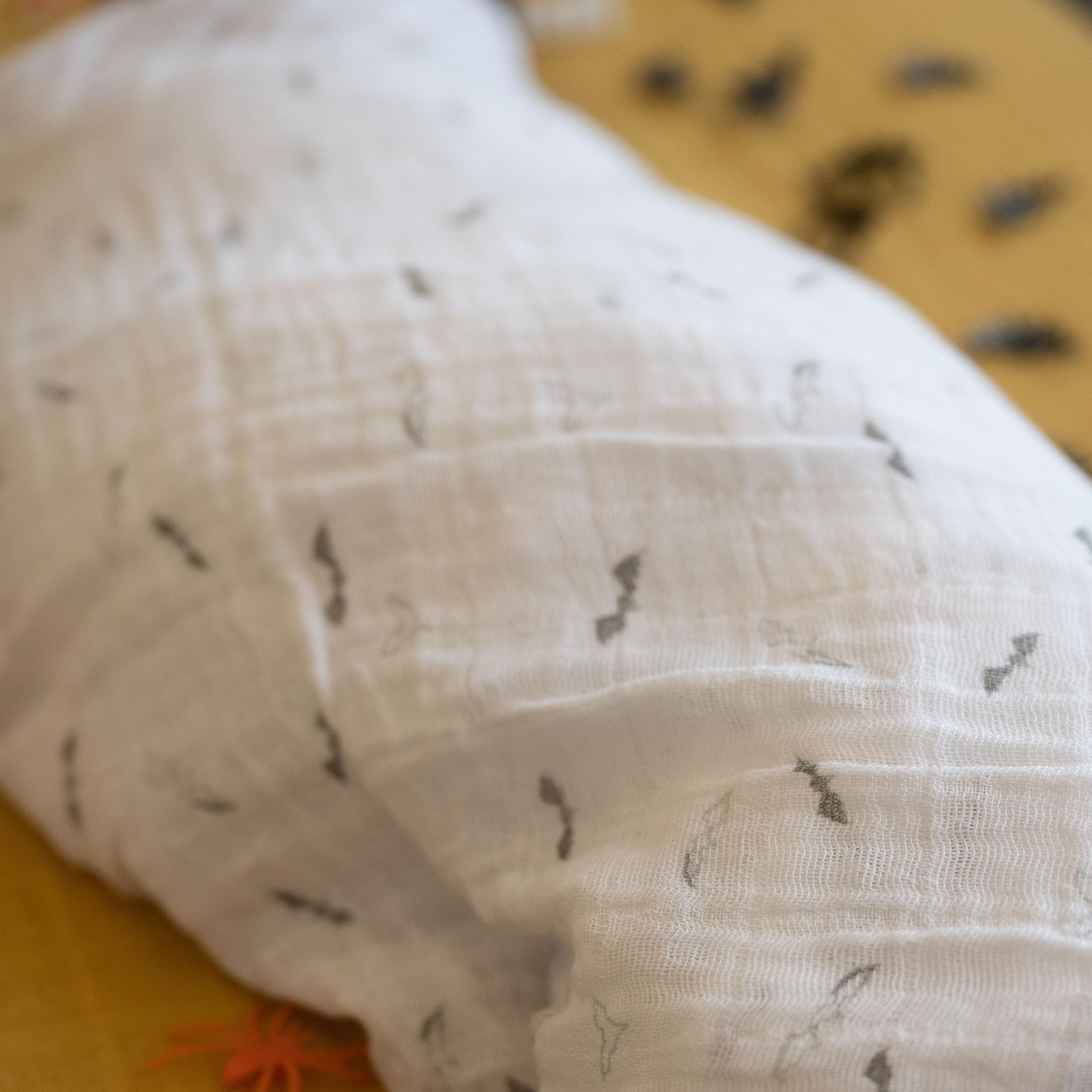 Little Unicorn swaddle gift-ready packaging emphasizes stylish design for baby showers.