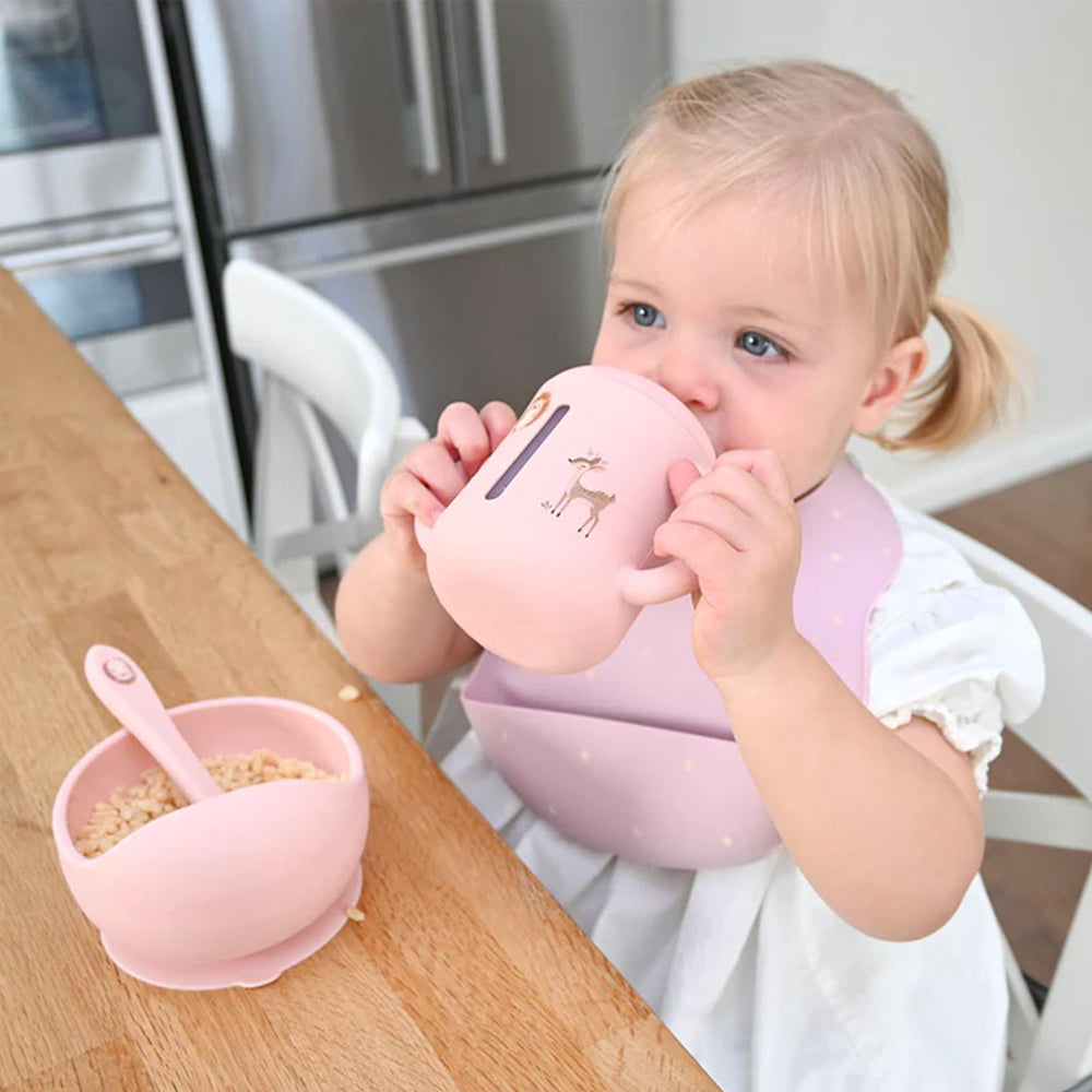 Little Rawr beige transparent window cup shows contents and measurements at a glance.