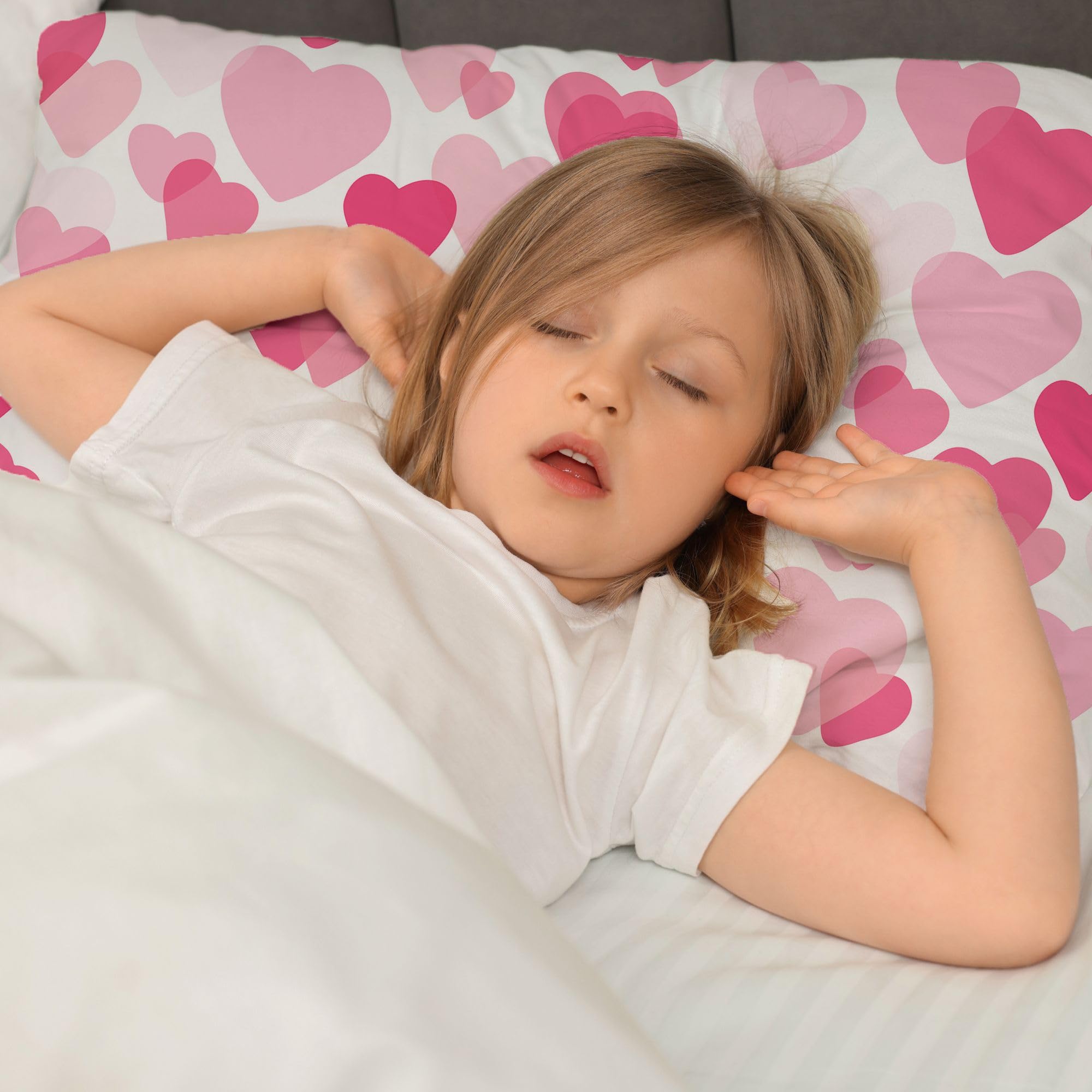 Little Sleepy Head Love the Fluff guarantee seal on pillow packaging