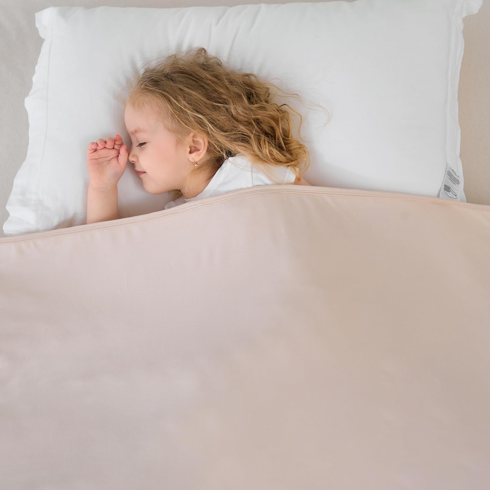 littogoose toddler-blanket-breathable-lightweight breathable design keeps baby comfy without overheating.