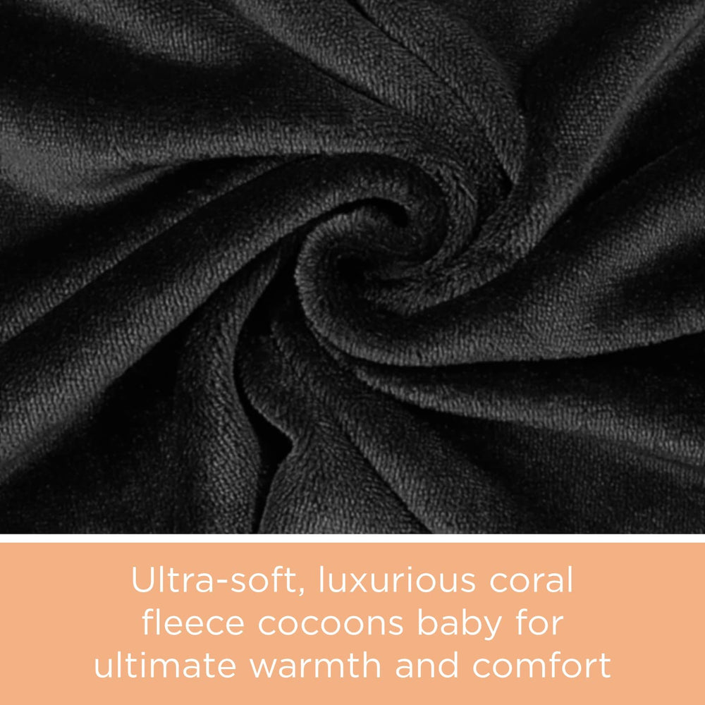 Liuliuby winter carseat cover gray magnetic closure protects baby's face when needed.