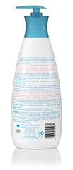 Live Clean Baby Tearless Shampoo & Wash pour demonstrates easy rinsing during bath time