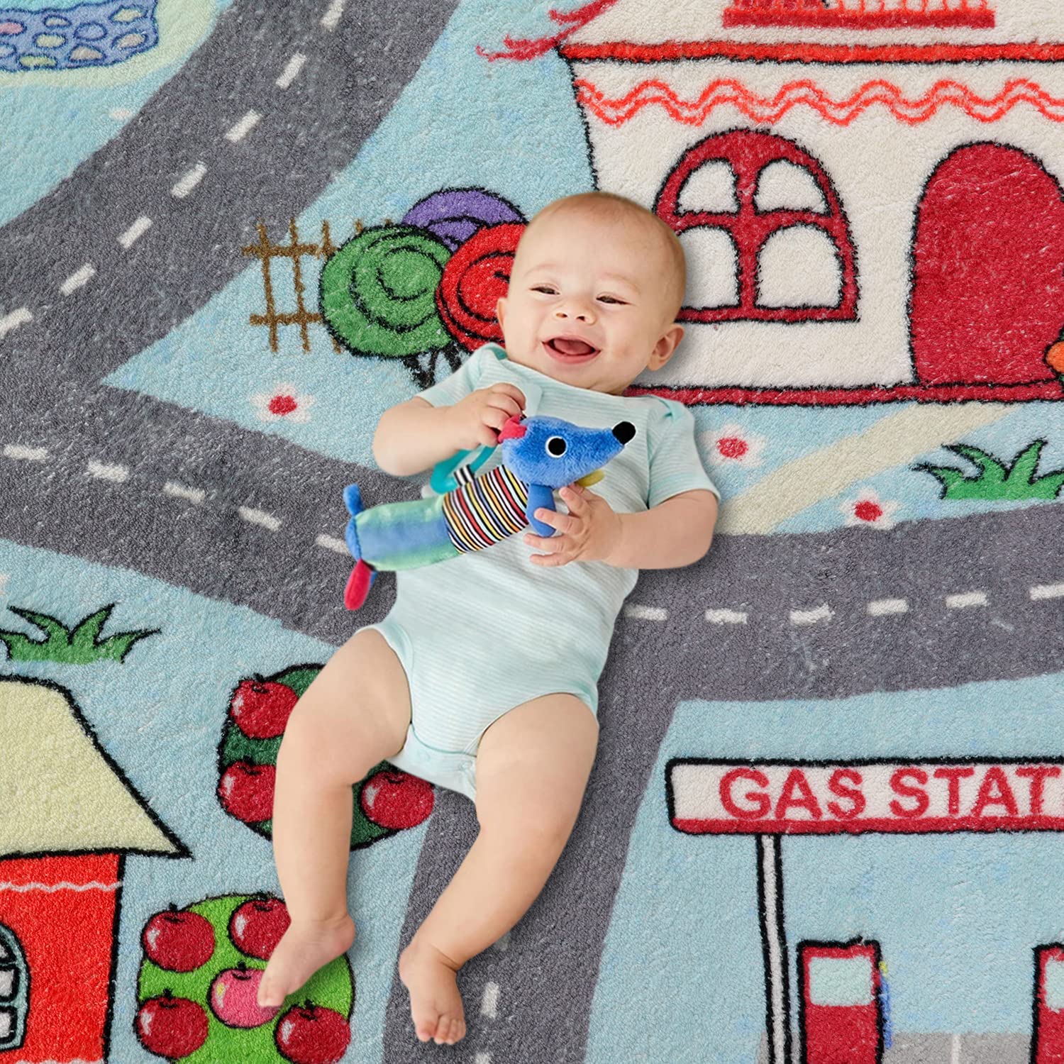 LIVEBOX Soft Kids Rug kids playing on rug conveys safe, cushioned crawling
