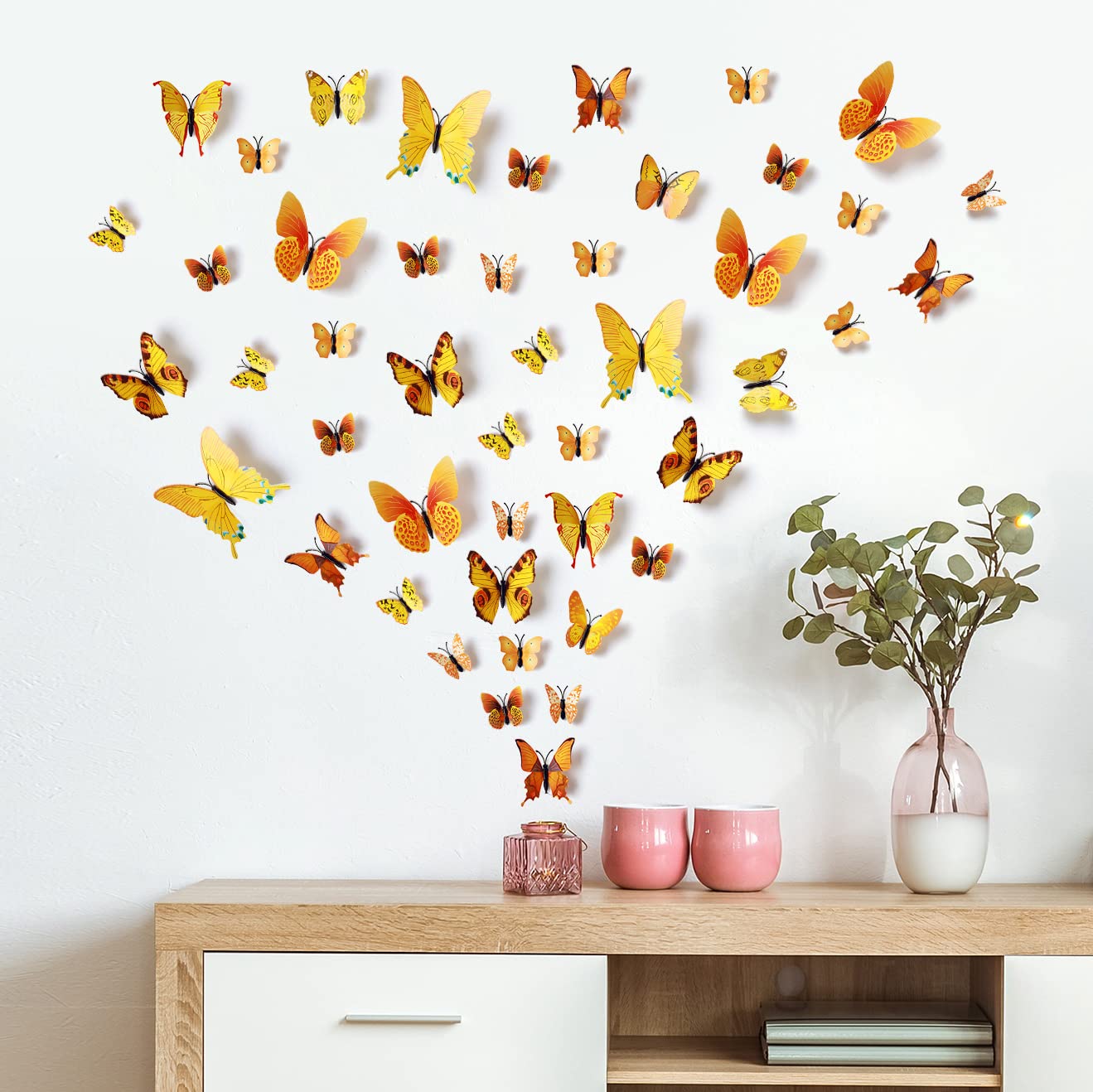 LiveGallery multi-size pack supports flexible designs on walls or doors.