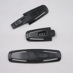 LiXiongBao buckle on stroller shows adjustable guard for child safety