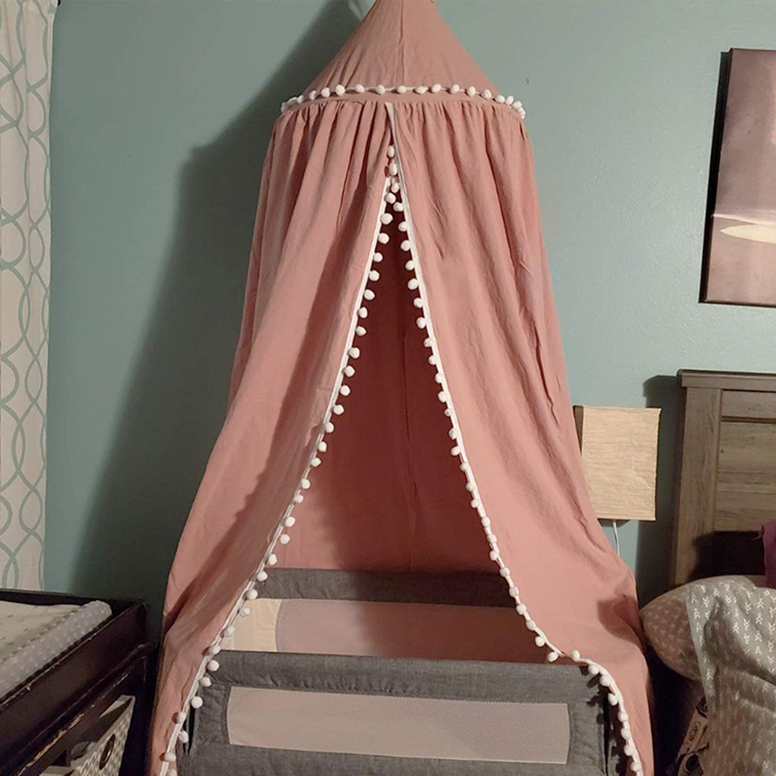 LOAOL bed canopy easy-setup image demonstrates quick installation and cozy play.