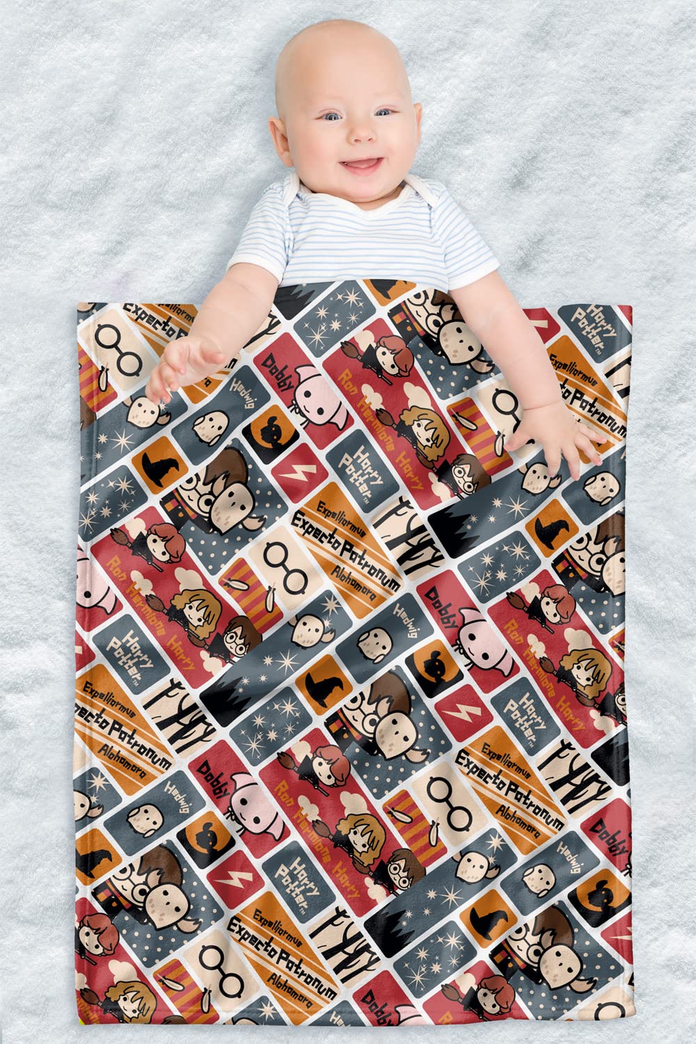 LOGOVISION Harry Potter lightweight baby blanket with chibi pattern for gentle newborn snuggles