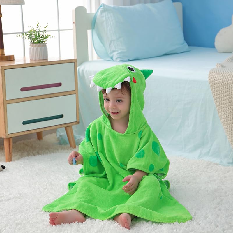 LOLANTA travel-ready kids towel, ideal for pool and beach.